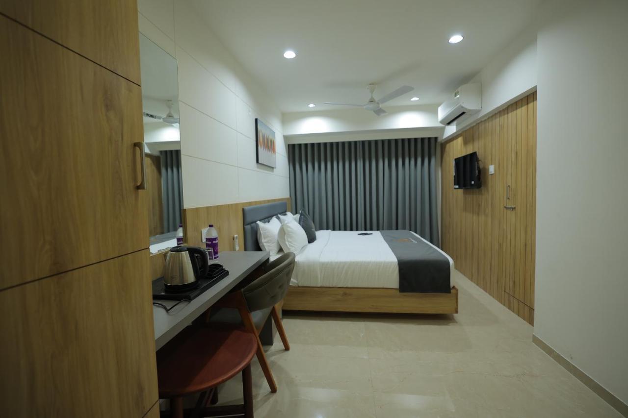 Hotel Shayan Inn Rajkot Exterior foto