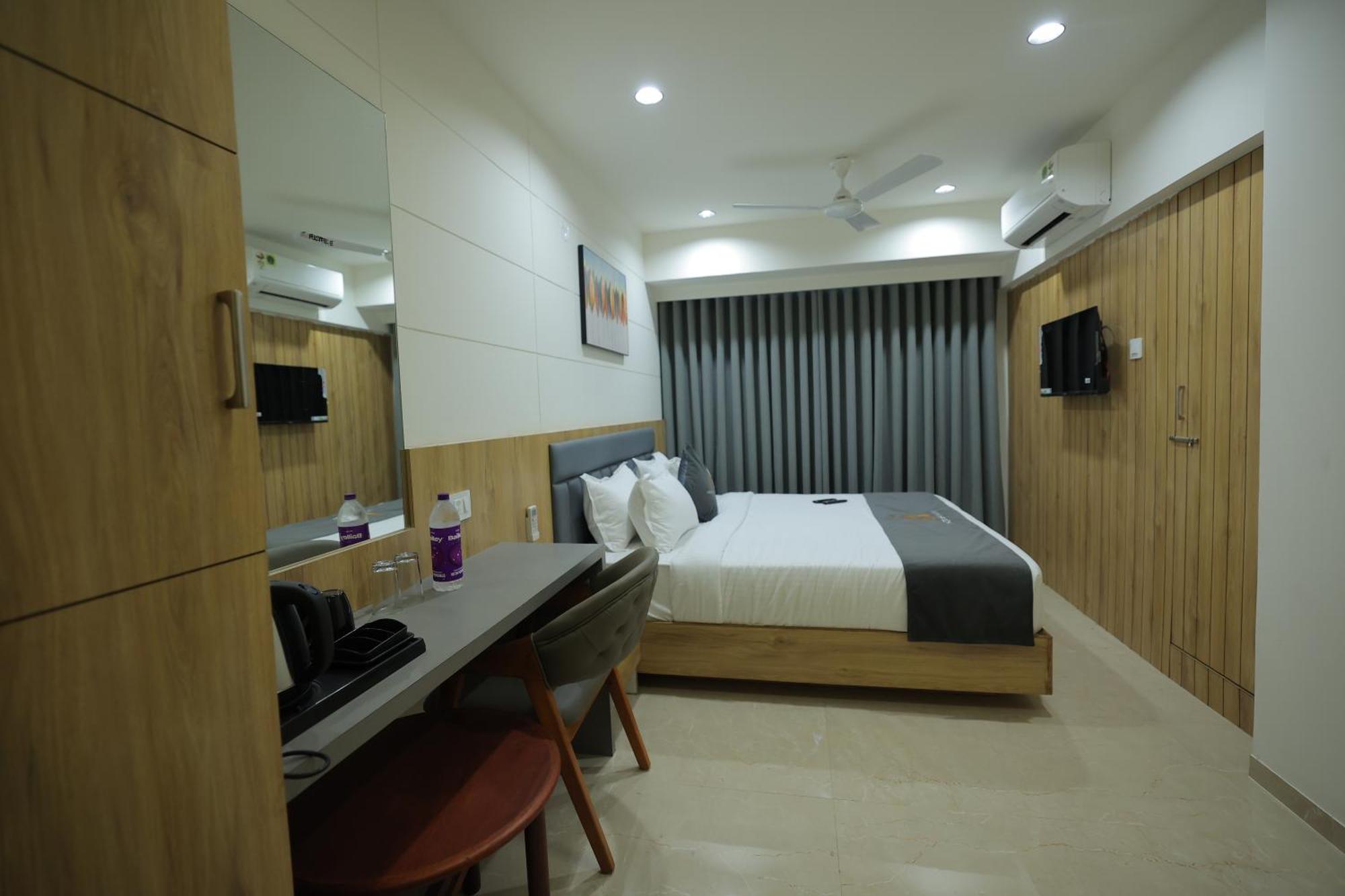 Hotel Shayan Inn Rajkot Exterior foto