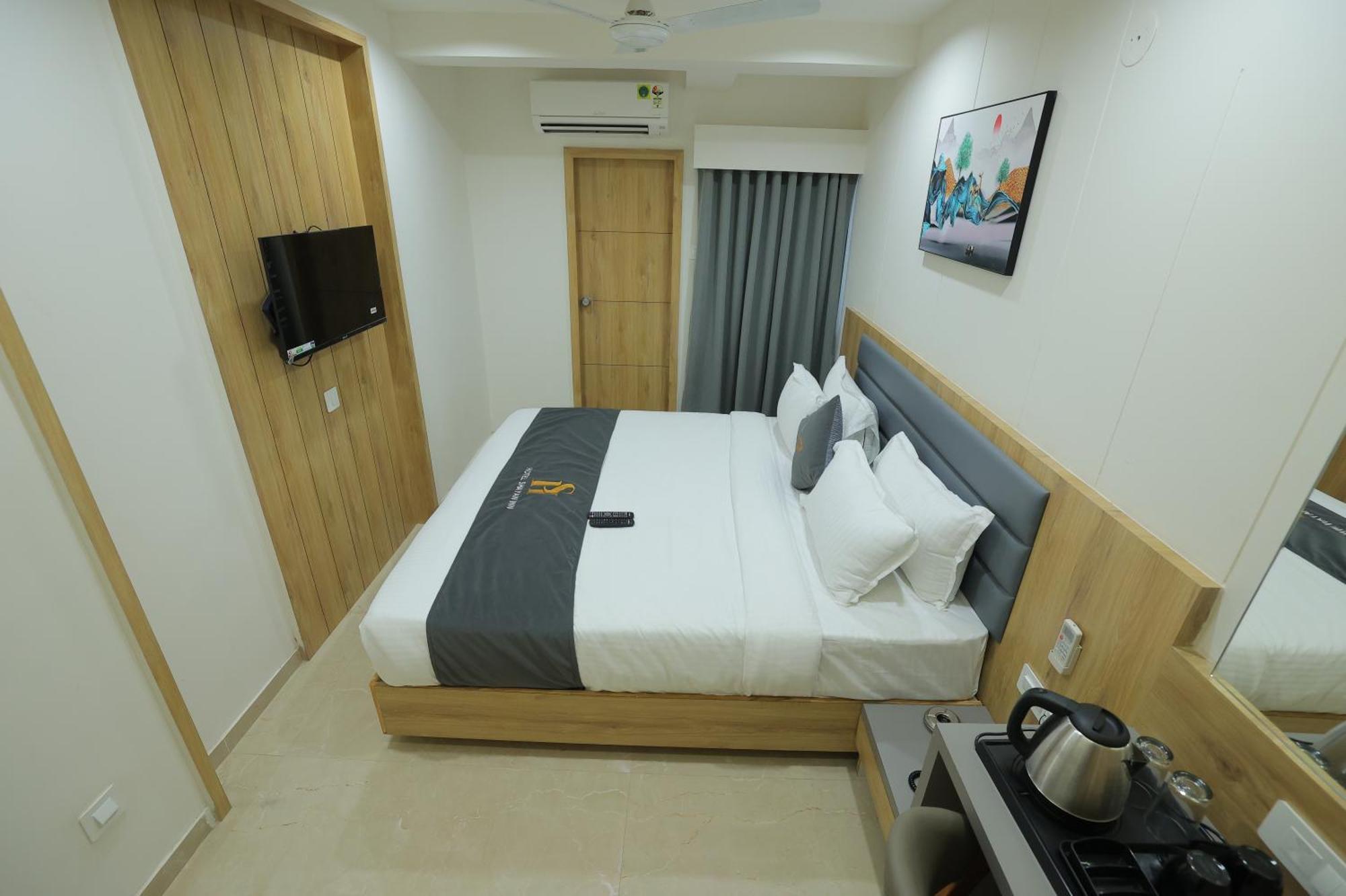 Hotel Shayan Inn Rajkot Exterior foto